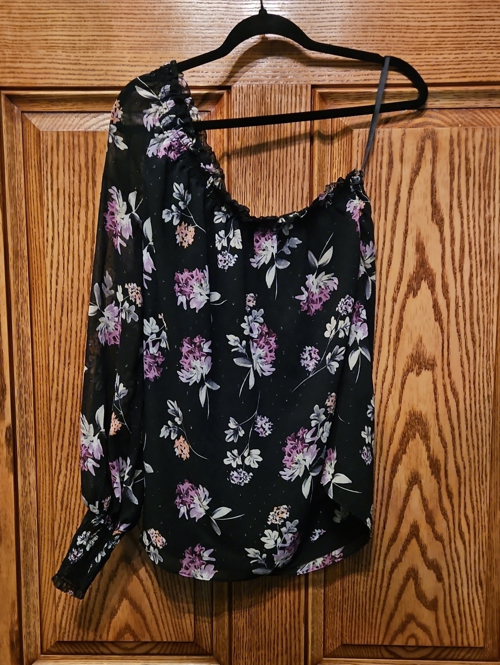 White House Black Market Black One-Shoulder Floral Blouse